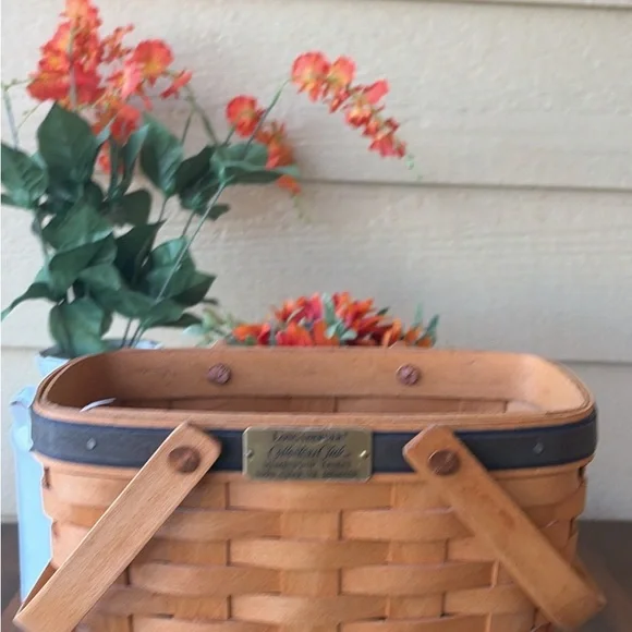 1996 Longaberger Brown and Black Woven Basket - Picture 2 of 10